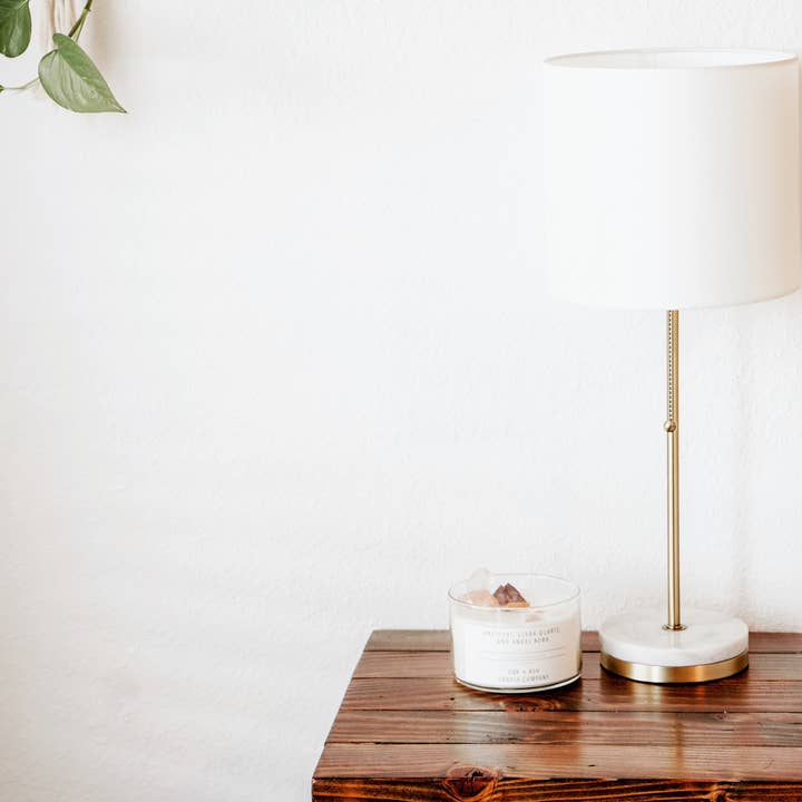 Oak and Ash Candle Company - Wholesale Jar/Filled Candle - 22oz Crystal Candle3