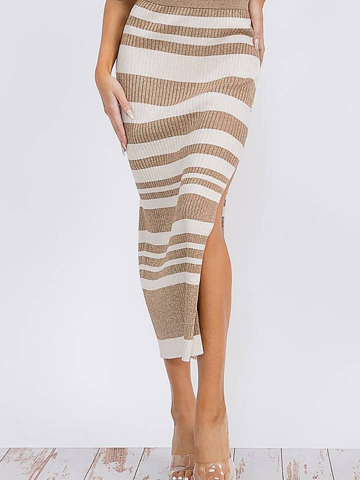 Randig skimrande stickad maxikjol med resårmidja för wholesale av ROUSSEAU