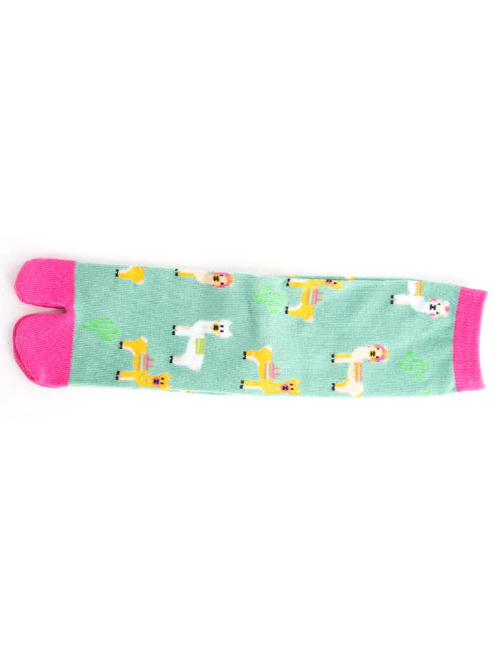 V-Toe Socks, Inc – wholesale Socks – Unisex – V-Toe Split Toe Novelty Socks Llama Green Big Toe Tabi3