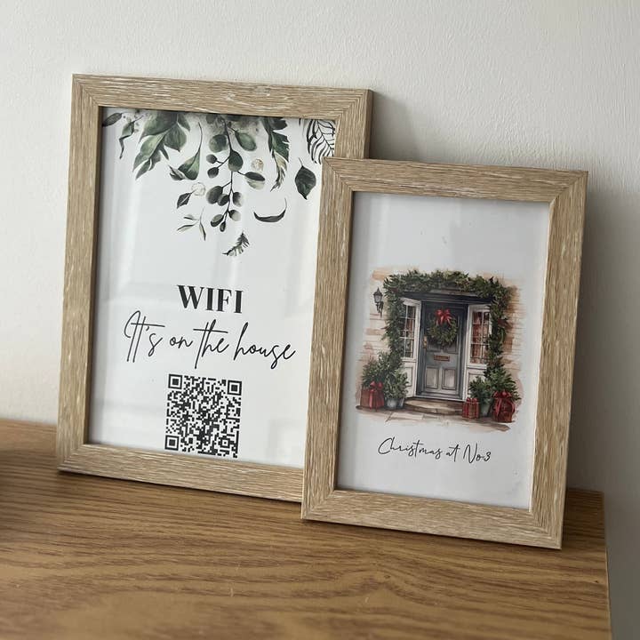 Décoration murale de Noël avec nom de famille, gris et bleu, porte d'entrée, décoration d'intérieur, hiver 2023 pour la vente par WinsterCreations™