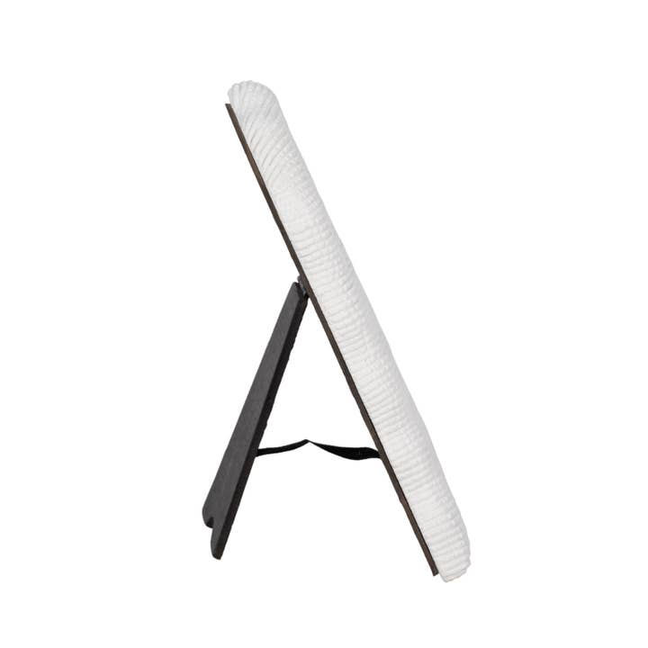 White Photo Frame - Resin with Decorative Wavy Arch for wholesale on Faire7