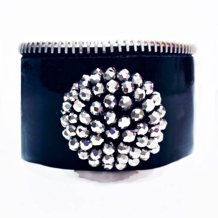 Bracciale in pelle lucida con 1 perla strass per la vendita all'ingrosso da parte di Tirez vous les filles