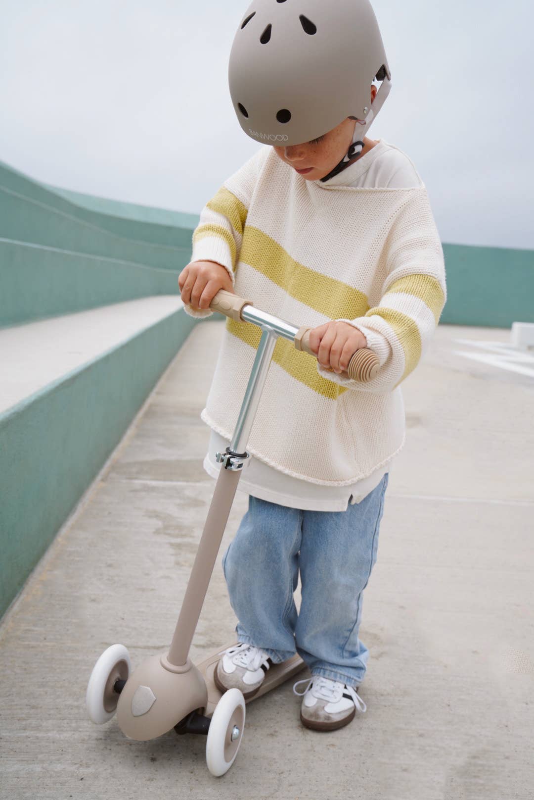 Banwood SL Europe - Wholesale Bike/Scooter - Kids - BANWOOD ECO SCOOTER - SAND1