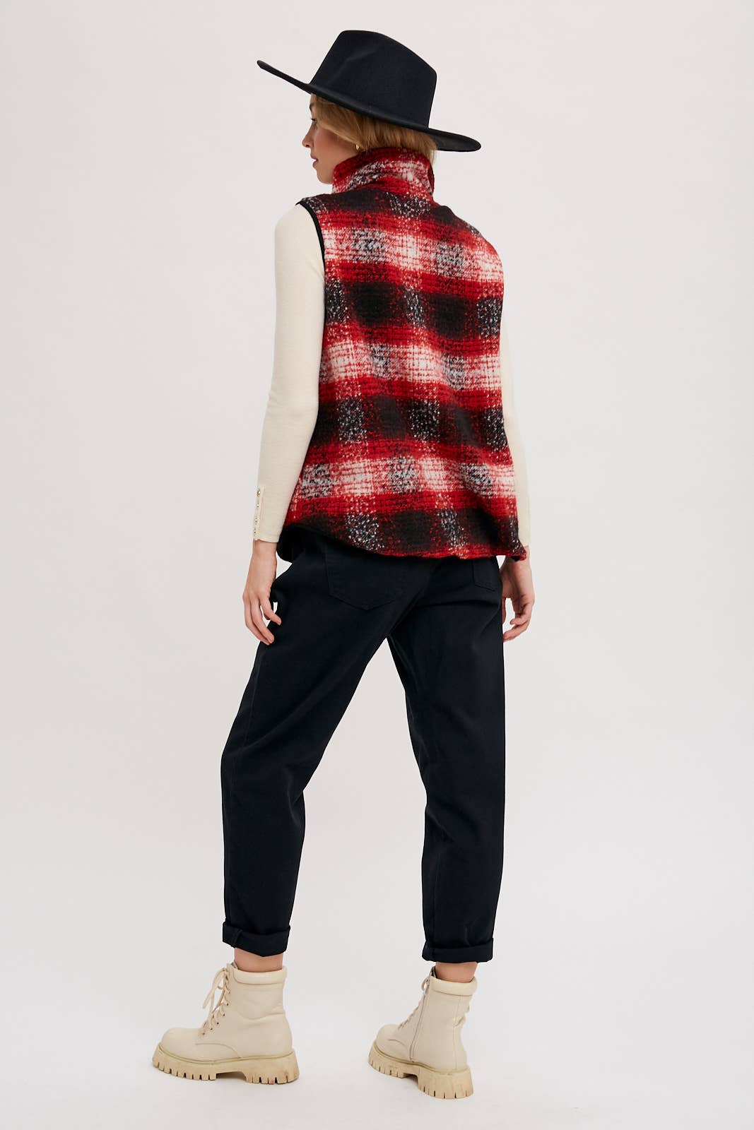 Bluivy – wholesale Outerwear Vest - Women’s – FLANNER PLAID VEST20