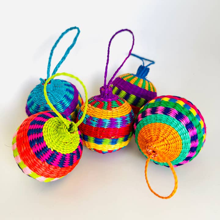 Adornos navideños de bolas MD para venta al por mayor de Belart Fair Trade