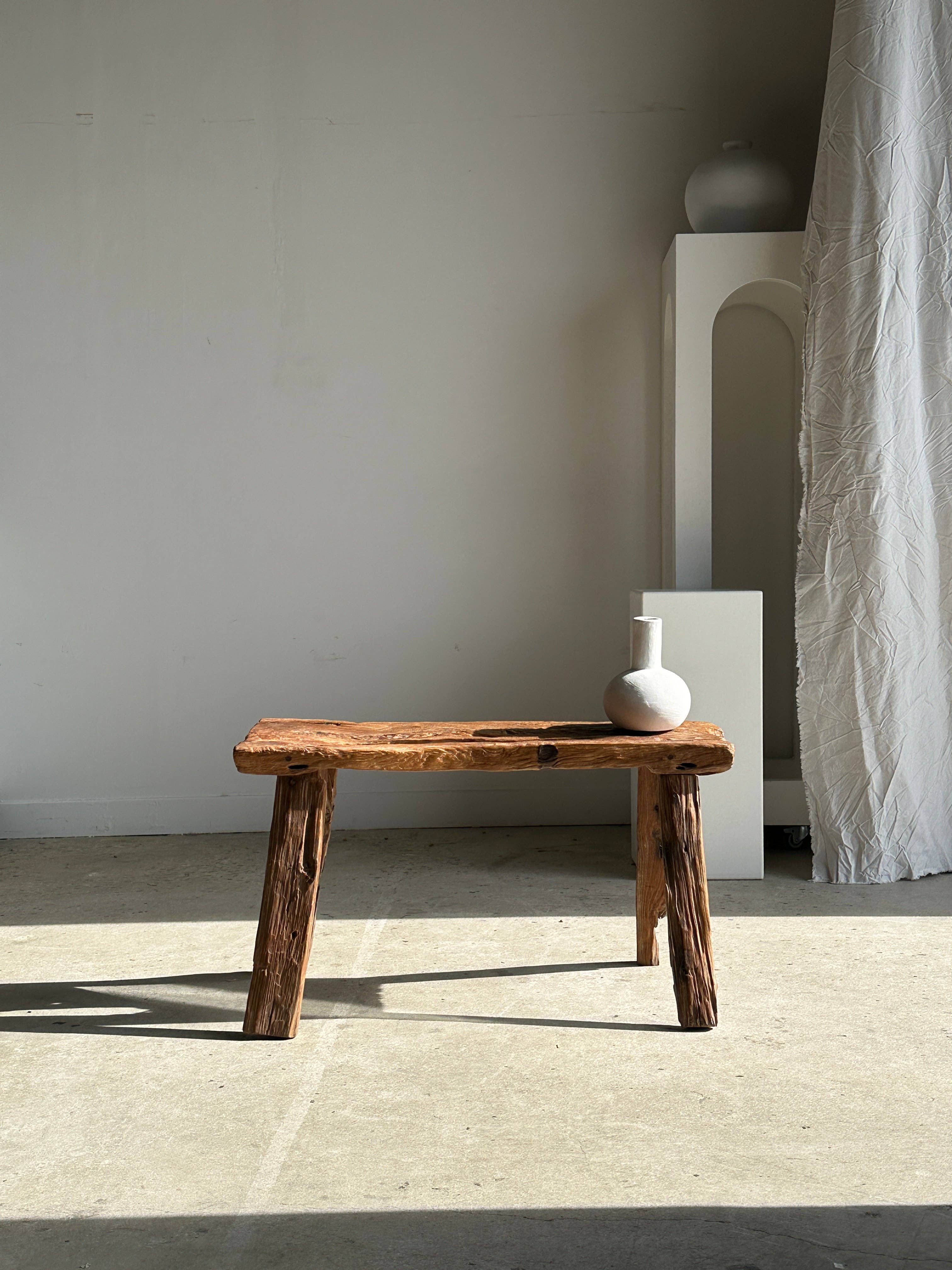 Office Objets - Wholesale Bench - Small organic bench in upcycled Asian teak quadripod openwork seat - Matahari37