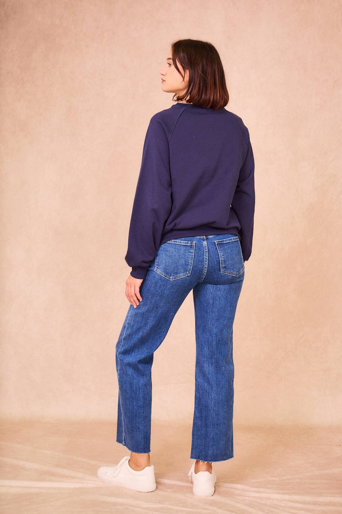 Calie Paris - Wholesale Sweatshirt - Women's - TAROSA embroidered Sweatshirt7