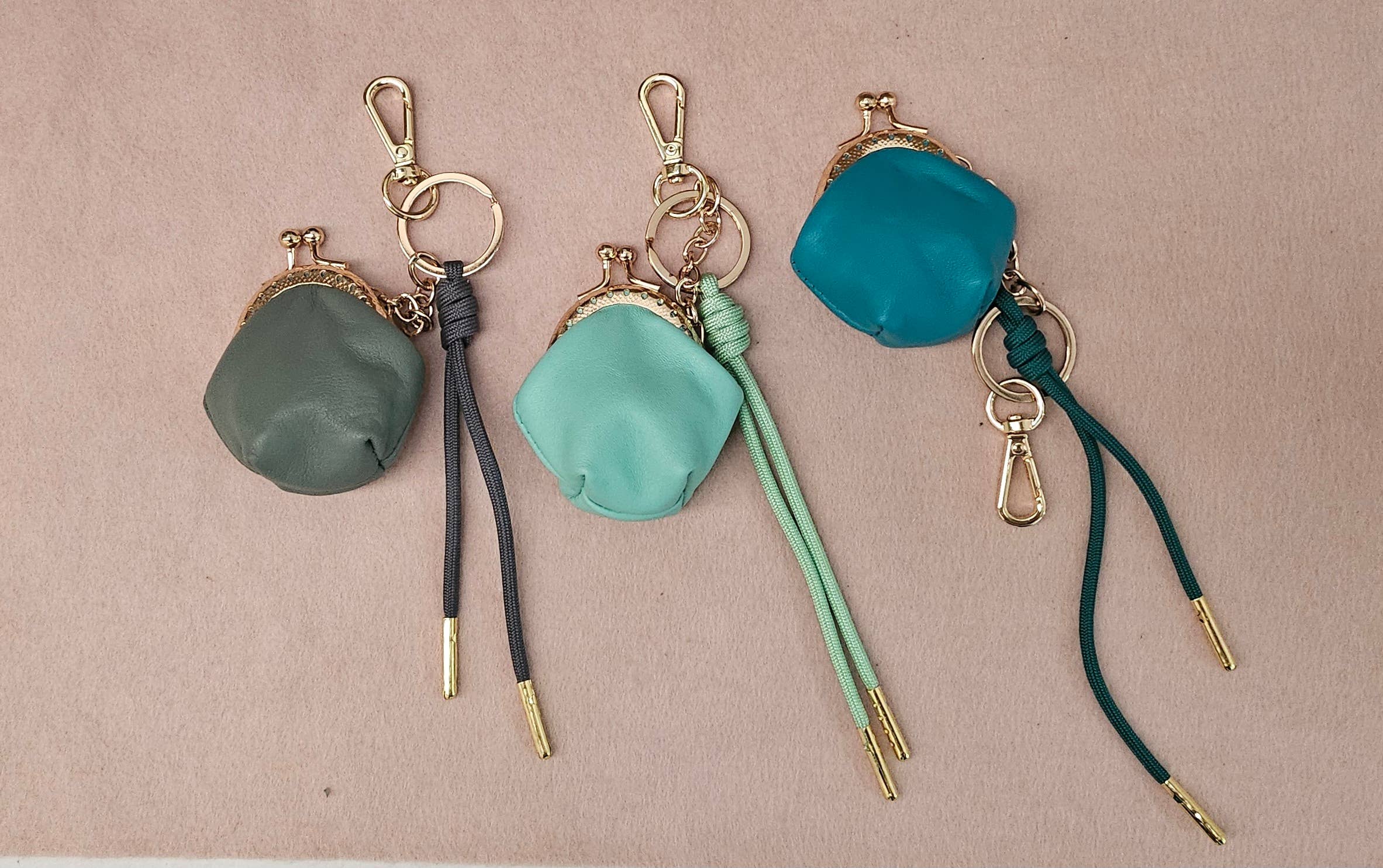 Royal marais - Wholesale Coin Purse - Women's - Bag charm, leather coin purse1