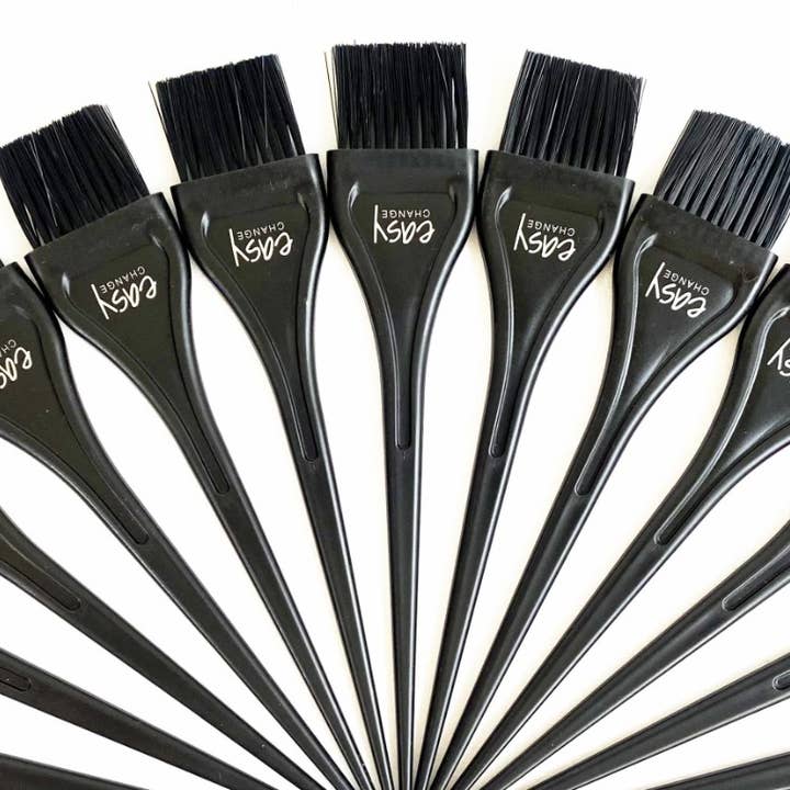 Salzmann Restwaren GmbH – wholesale Hair brush/comb – Keralock hair dye brush