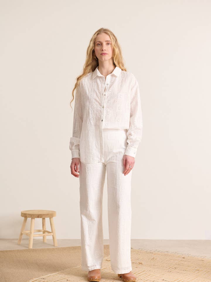 Venice - English embroidery shirt for wholesale by Garance Paris