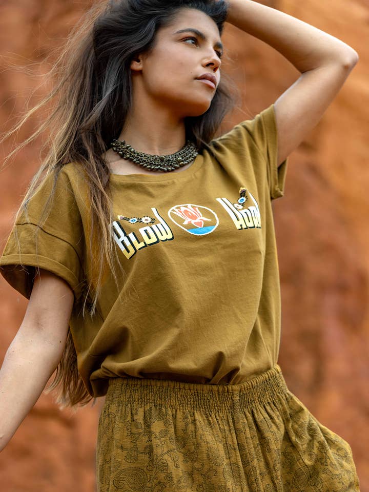 T-shirt oversize BLOW HORN in jersey di cotone 100% per la vendita all'ingrosso da parte di BLOW HORN