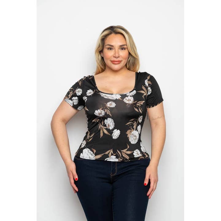 PLUS SIZE BLOMSTERPRINT KORTÆRMET TOP MED KRYDS OG KRYDS BAGPÅ for engroshandel hos Curve Market