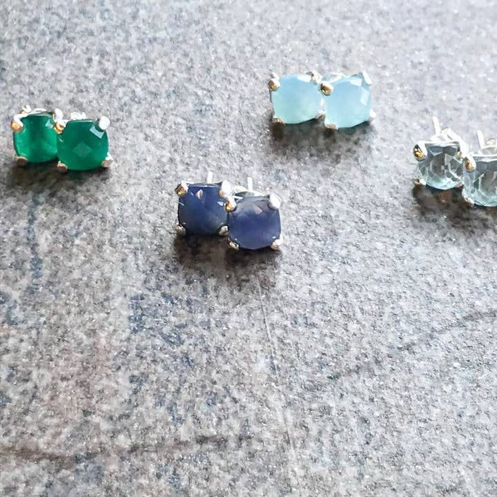 Treisi - Wholesale Stud/Post Earrings - Four prong stud earrings3