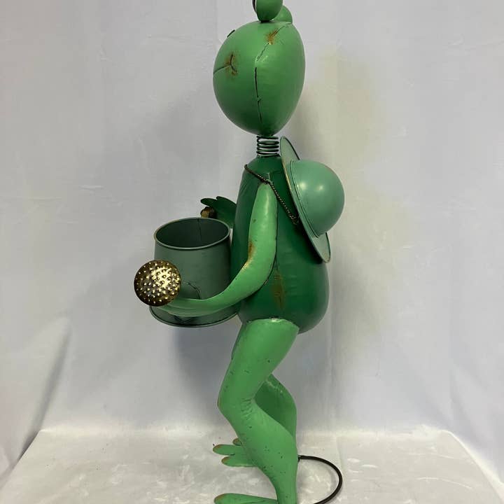 Continental Art Center - Wholesale Outdoor Ornament/Decor - Green Metal Frog Garden Statue Holding Watering Can2
