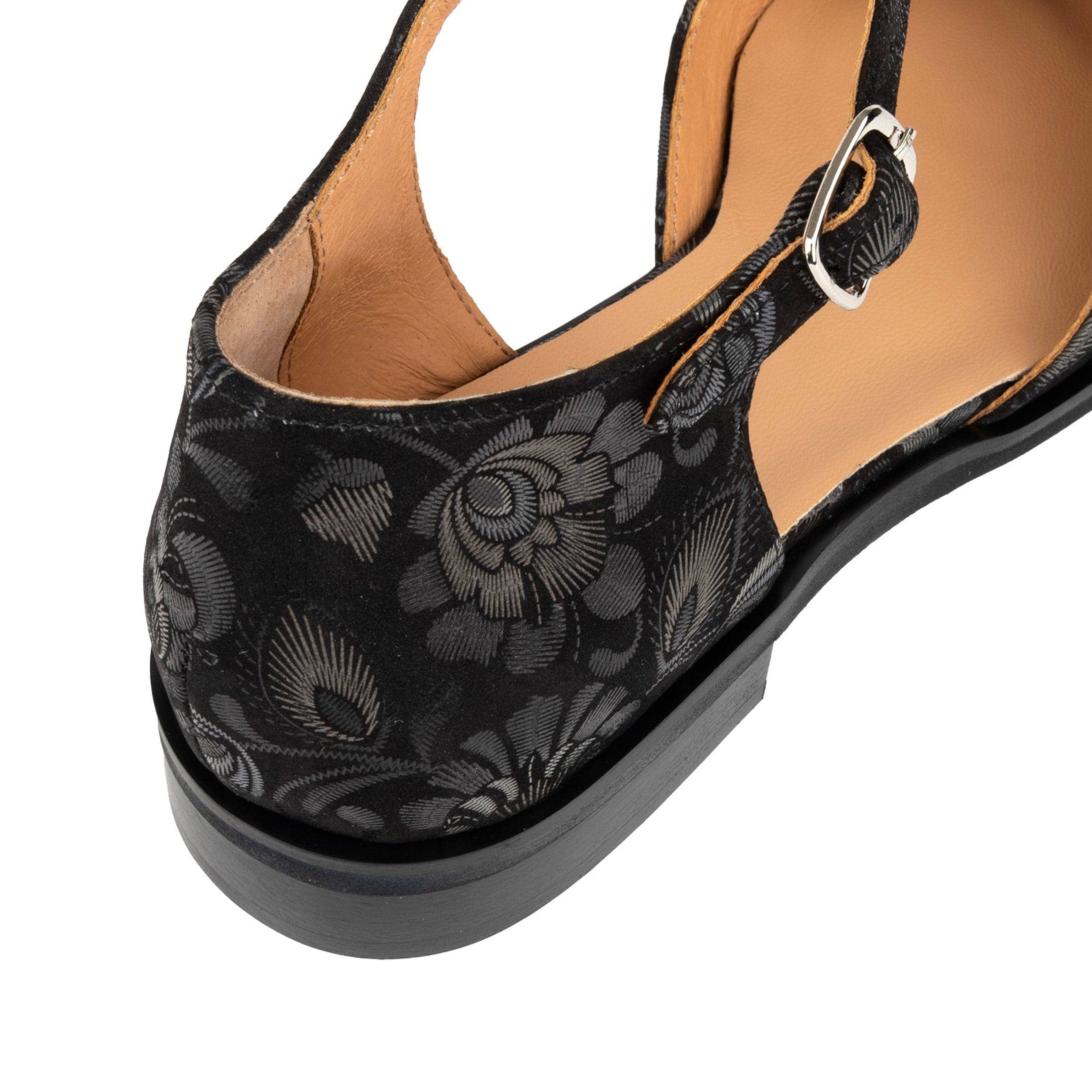 Embassy London – wholesale Sandals – Women's – Gigot - Black Emboss - Women's Closed Heel Round-Toe Leather Flat Sandal7