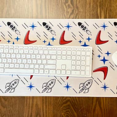 COJÍN DE ESCRITORIO Blast Off para venta al por mayor de Astro Bettie