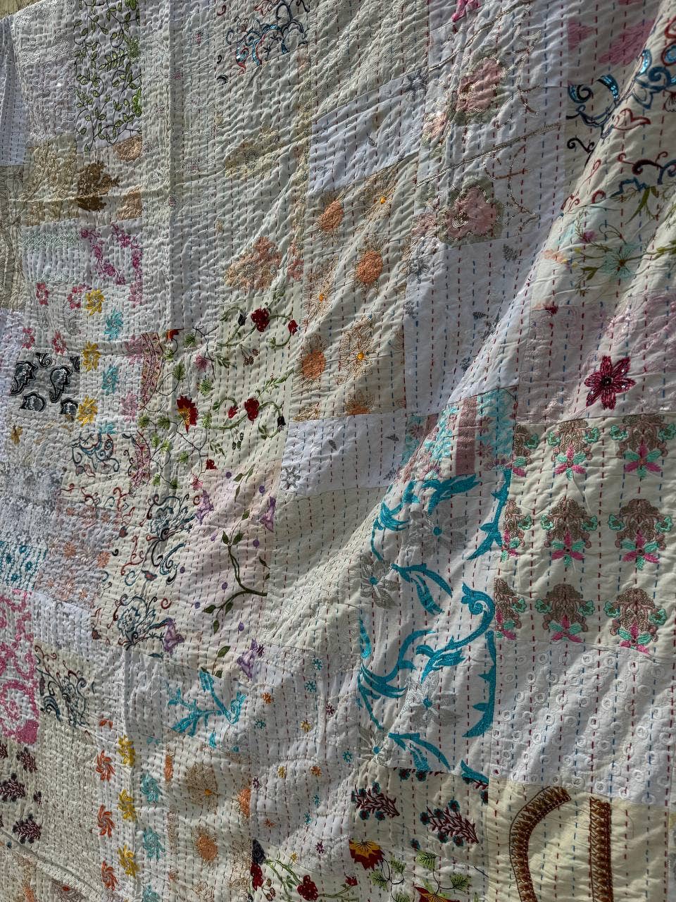 GYPSY STUDIO - Wholesale Quilt -  Kantha Stitch Patchwork Queen Size Embroidery Cotton Quilts5