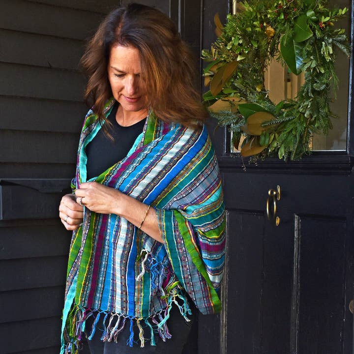 Women's Windowpane Lightweight Shawls for wholesale by Mayamam Weavers