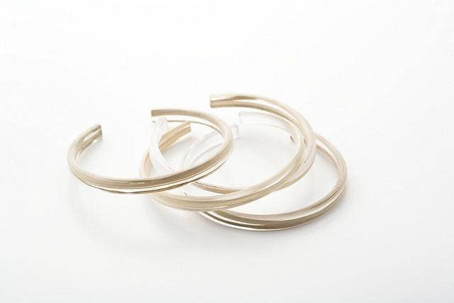 dconstruct - Wholesale Cuff Bracelet - Ecoresin Bangles - Skinny69