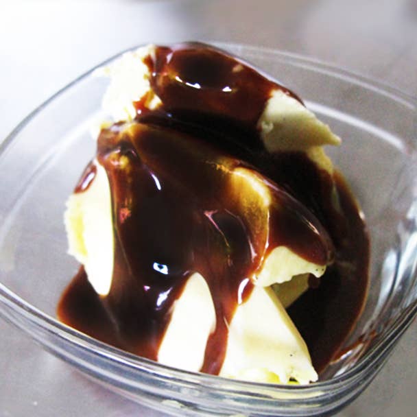 Fudge Sauce (4lb bulk tubs) for wholesale by Epic Fine Chocolates