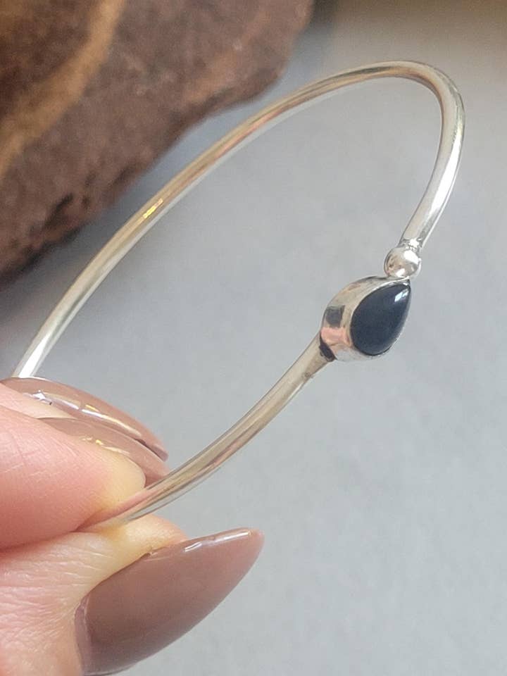 Bracciale Rigido in Argento: Stile Minimalista Boho Regolabile per la vendita all'ingrosso da parte di Laboheme