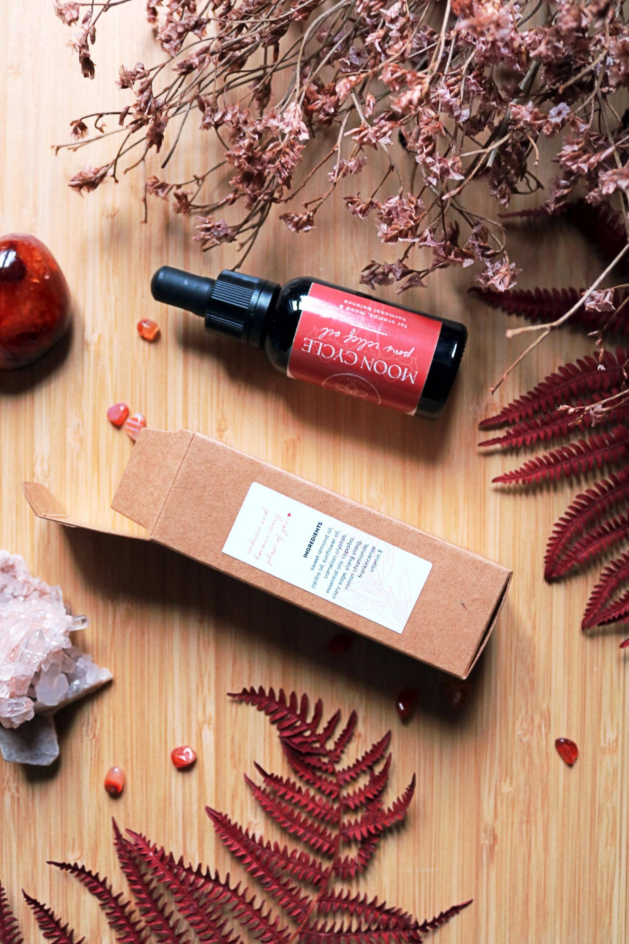 Ayamani Naturals - Vendita all'ingrosso Olio essenziale - Olio Moon Cycle per Sollievo da PMS con Copaiba, Incenso e Altri Estratti2