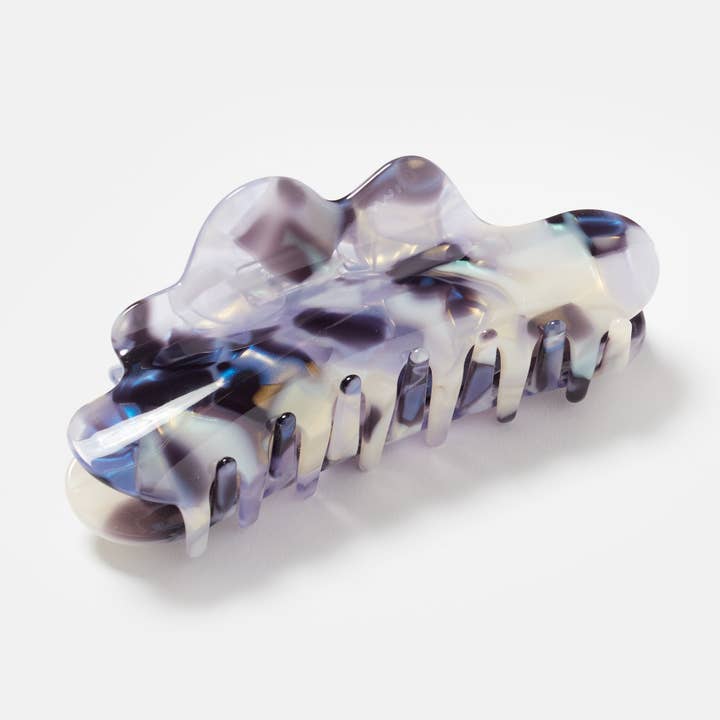 Nimbus Claw in Milk Jelly for wholesale by CHUNKS