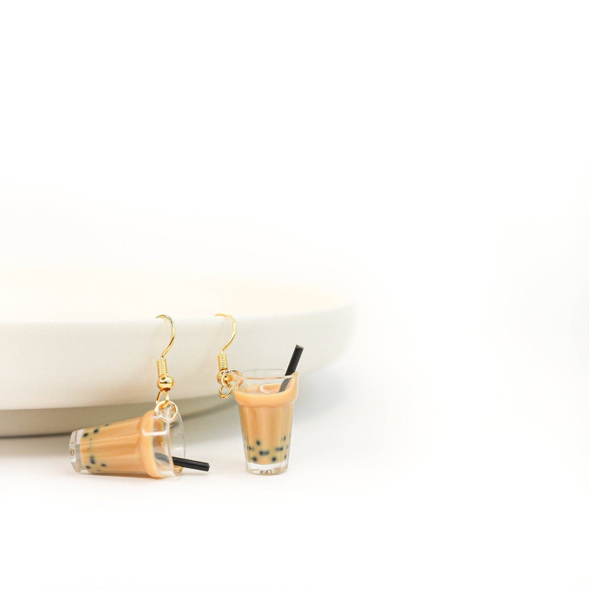 Mini Story Co – Engroshandel Hængeøreringe og creoløreringe – Bubble Tea Dingle Øreringe7