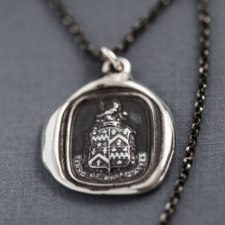 Plum and Posey – Colar pingente/pendente por atacado – Auto-aceitação - colar de leão4