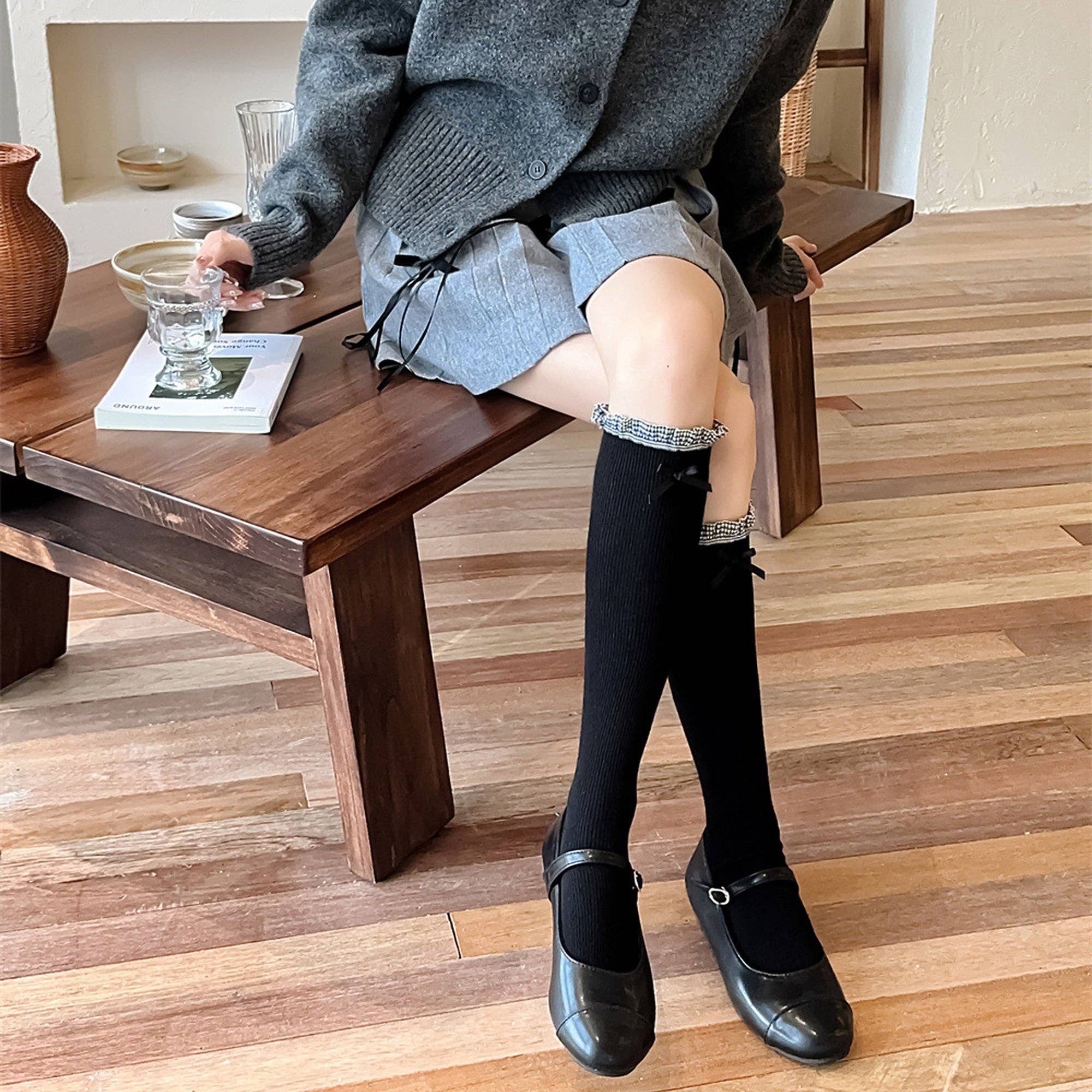 AK Brand - Wholesale Socks - Women's - 6pk Knee - High Socks with Bow and Patterned Cuff1