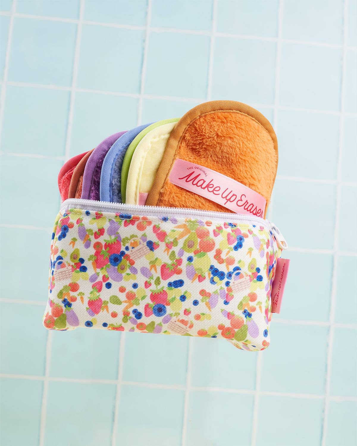 The Original MakeUp Eraser - Wholesale Make-up remover - Farmer's Market 7-Day Set with Makeup Bag | Floral & Bright6