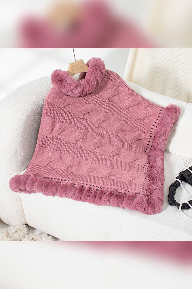 UNISHE - Wholesale Cape - Women's - Faux Fur Collar Chunky Cable Knit Sweater Cape MMY22512