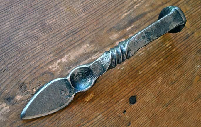 Waller Handmade – wholesale Kitchen/utility knife – Mamas Boy High-Carbon Steel Oyster Shucker1