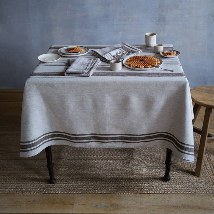 Linen Tablecloth Choco Provence for wholesale by LinenMe