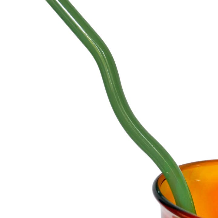 20oz Wavy Reusable Glass Straws for wholesale by Olympia Coffee