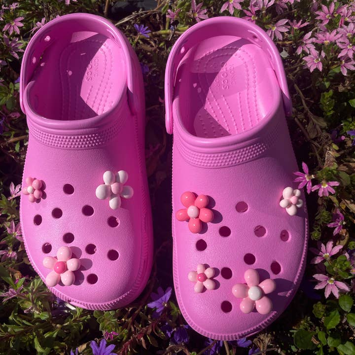 Mini Kitty Designs - Wholesale Shoe Accessories - Flower Croc Charms