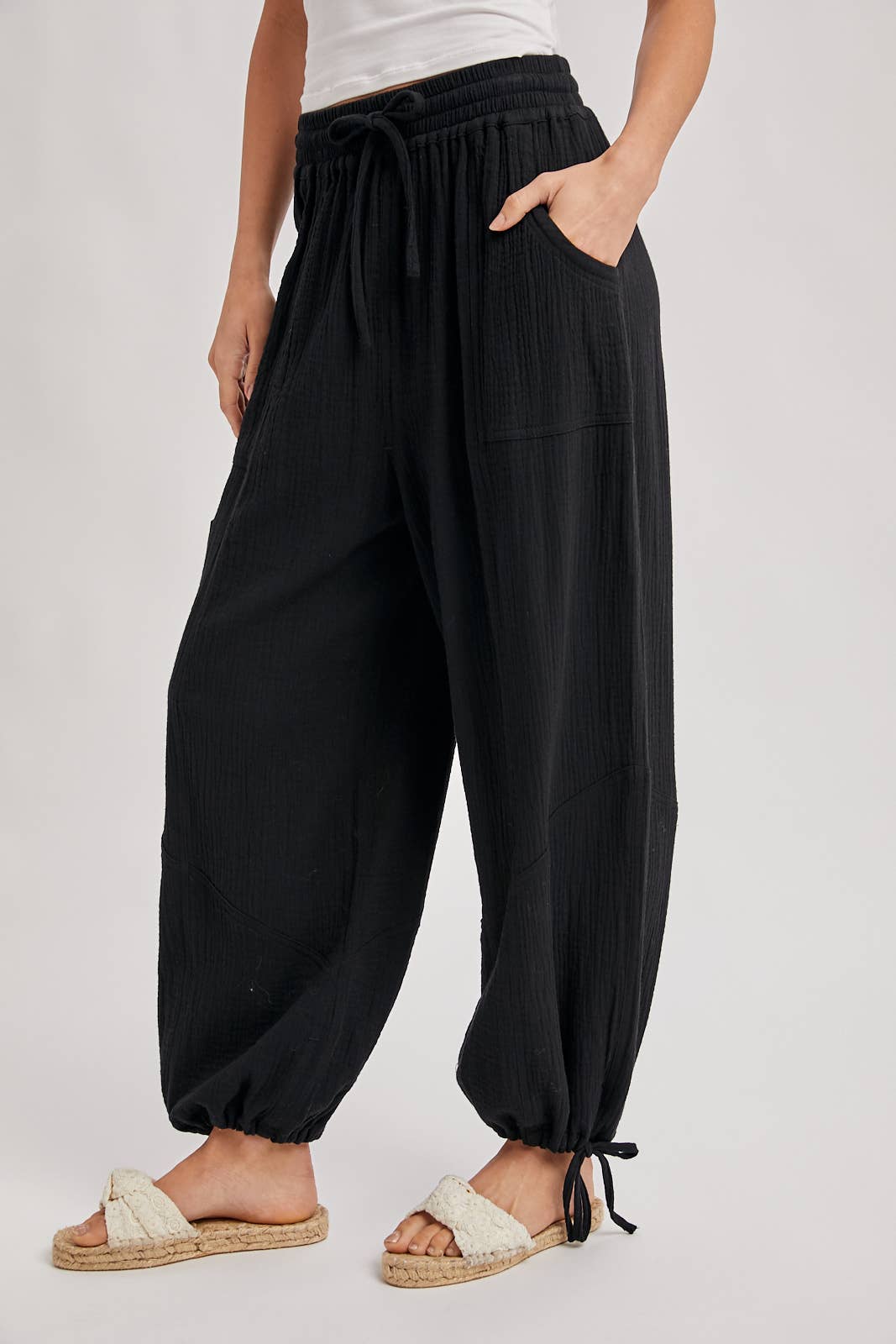 Bluivy - Wholesale Pants - Women's - JOGGER HAREM DRAWSTRING PANTS3