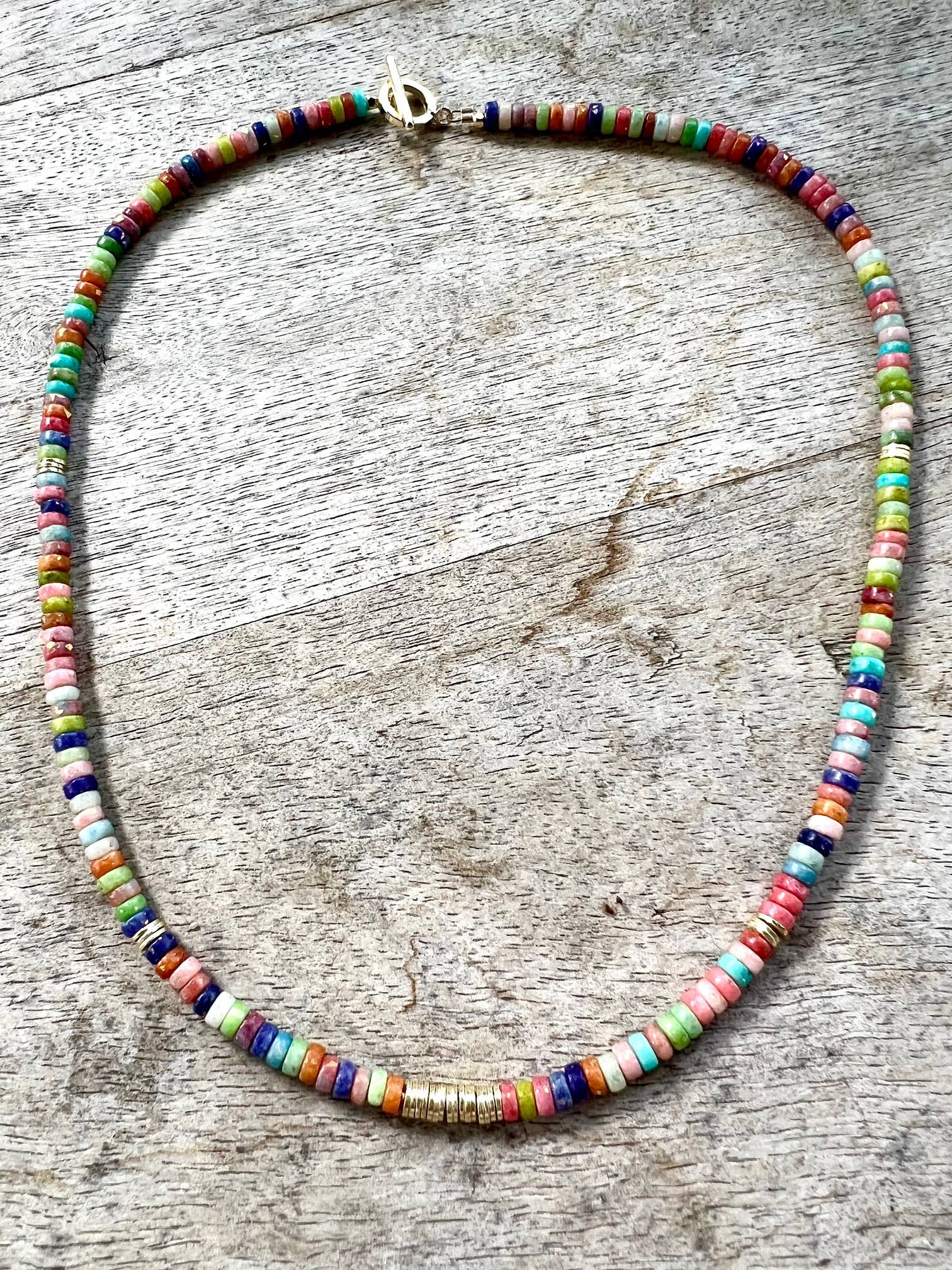 Sonya Renee Jewelry - Vente Collier de perles - Collier Minnie - Perles de Dolomite avec Inflexions Dorées8