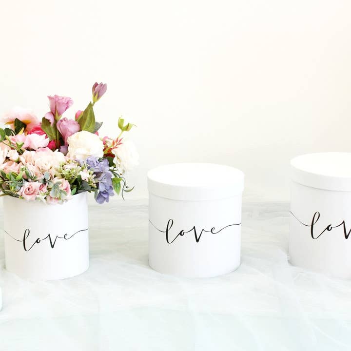 Elegant Design Supply - Vendita all'ingrosso Confezioni regalo - Scatola rotonda per fiori a forma di cappello con motivo Love11