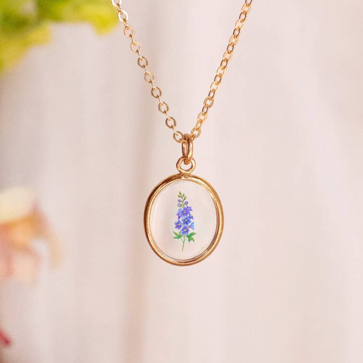 Juli Blüten Geburtsblumen-Halskette für den Großhandel von Emery and Opal