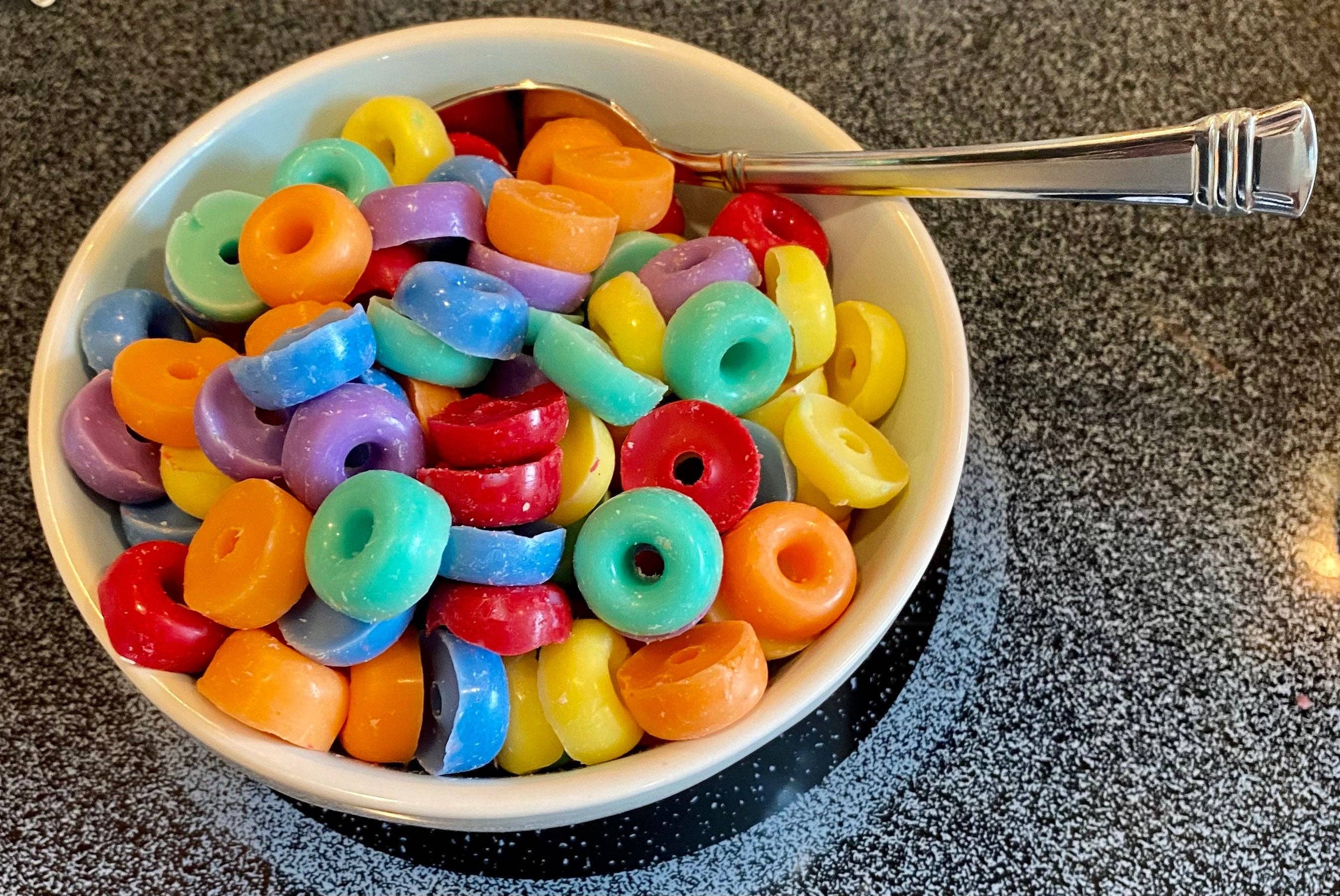 Sugar and Spice Custom Creations - Wholesale Wax Melt - Fruity Loops Wax Melts / Food Shaped Wax Melts2