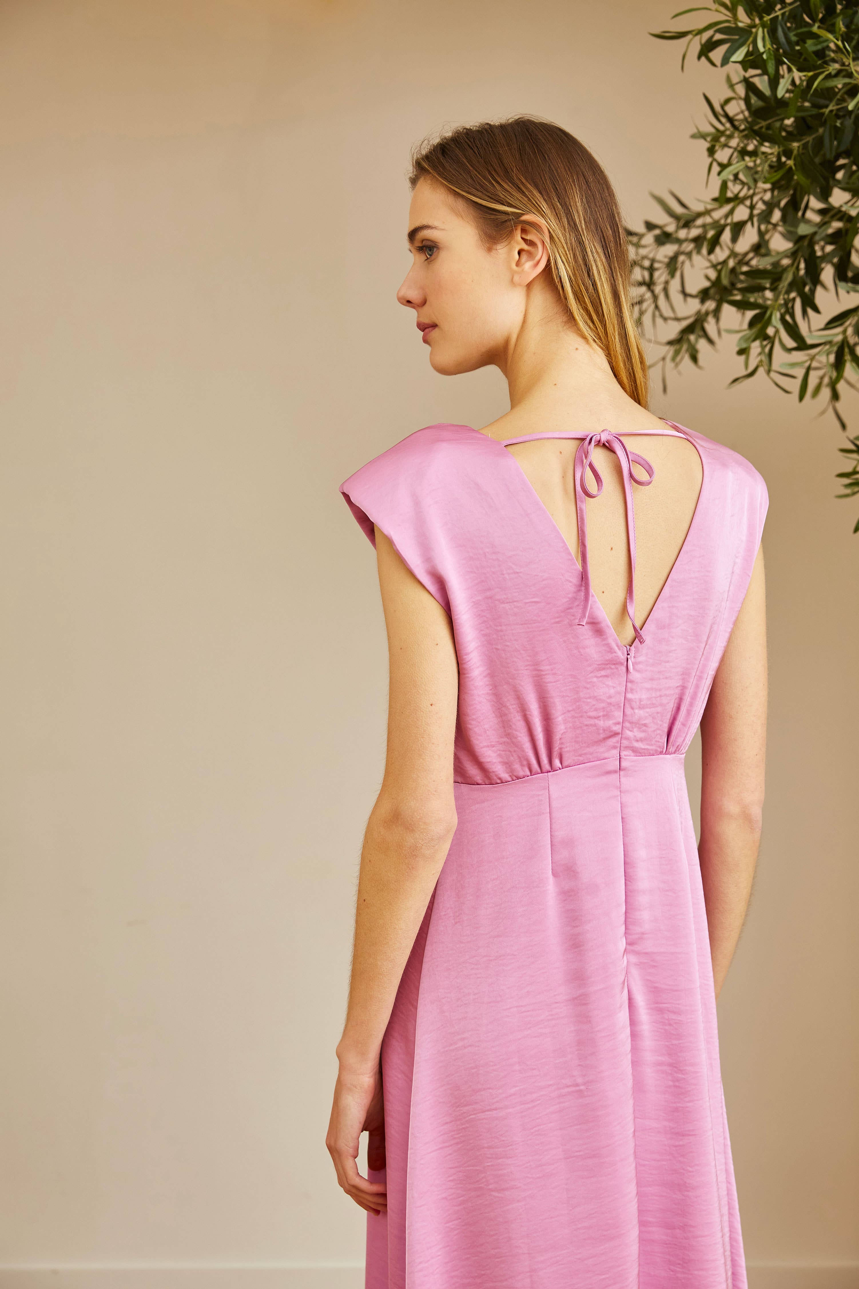 ELLI WHITE – Vestido - Mulher por atacado – Vestido comprido de cetim premium15