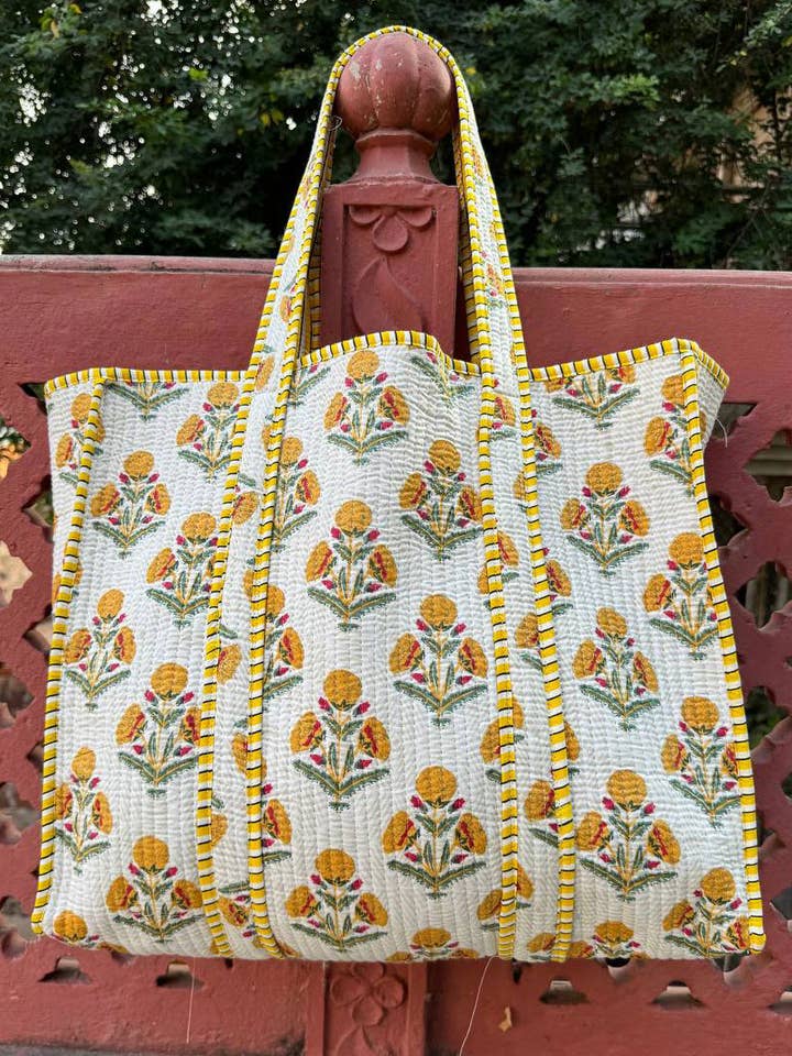 Beach Bag Carry Bag Floral Printed Bag Cotton Quilted Bags for wholesale by Bhawana Handicrafts