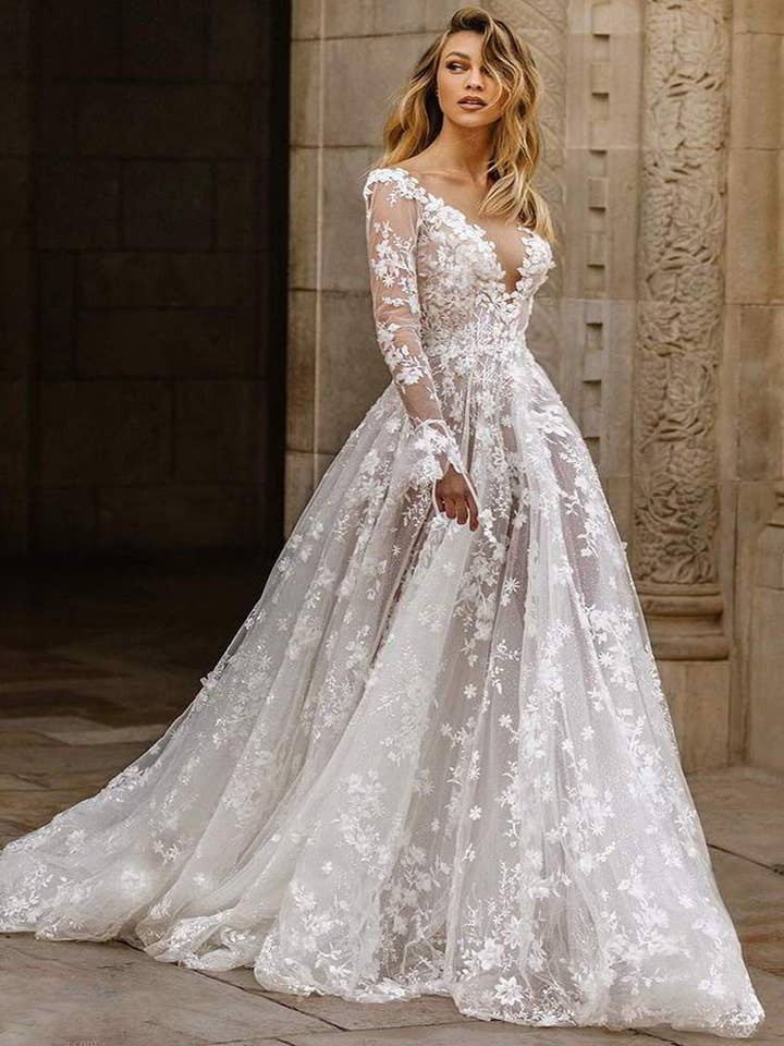 formal gown with stunning lace details for wholesale by Queen Fashion
