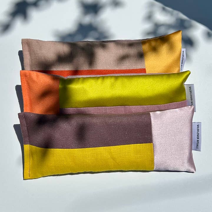 Wildflower Rituals - Wholesale Spa/Therapy Pillow - Aromatherapy Weighted Eye Pillow-Lavender& Eucalyptus