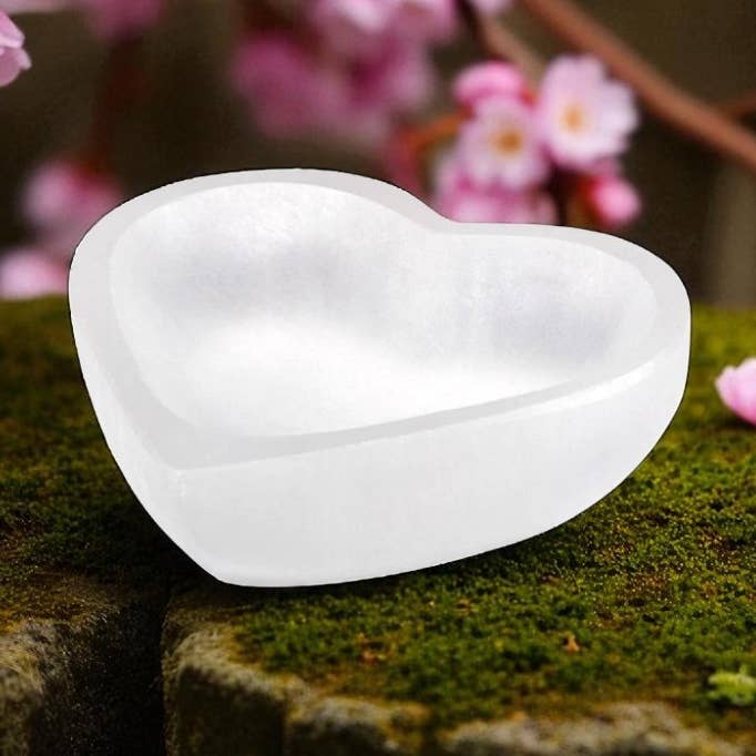 Earths Elements Wholesale - Wholesale Jewelry Dish - Selenite Trinket Holder - Heart0