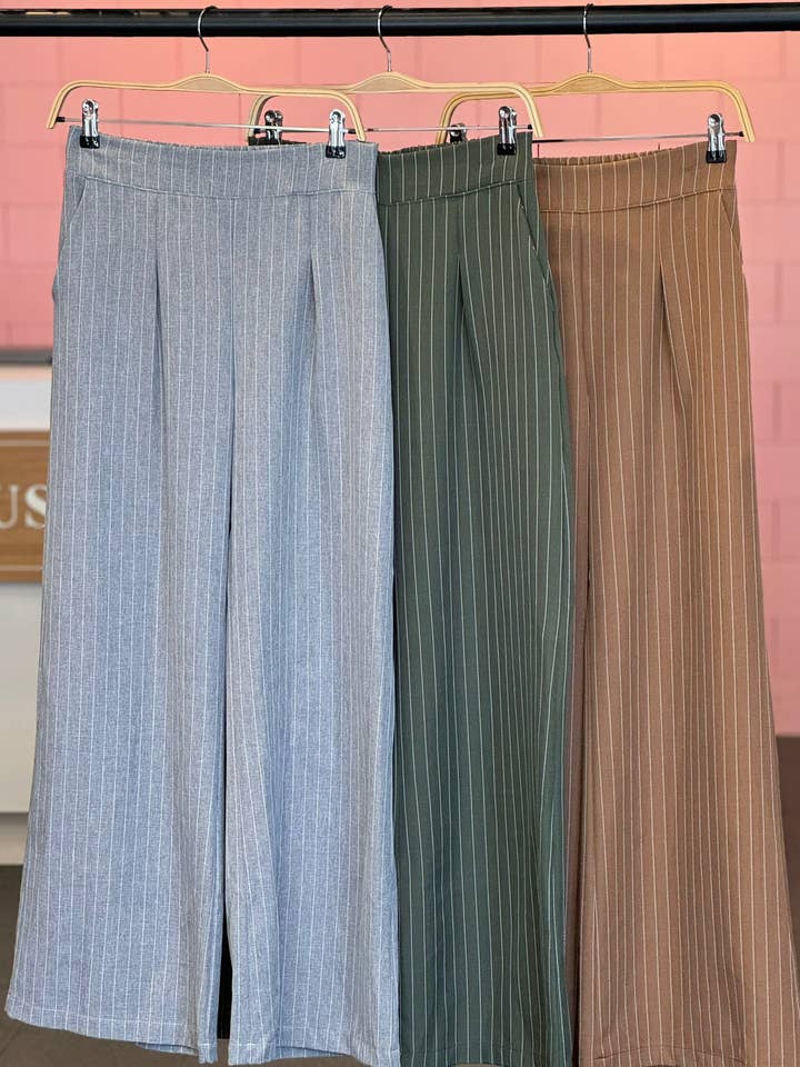 If She Loves - Wholesale Pants - Women's - ISP1342STRIPE Pin Stripe Flowy Pants Gray