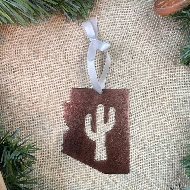 Ornement en métal Arizona avec cactus pour la vente par Lakeshore Impressions