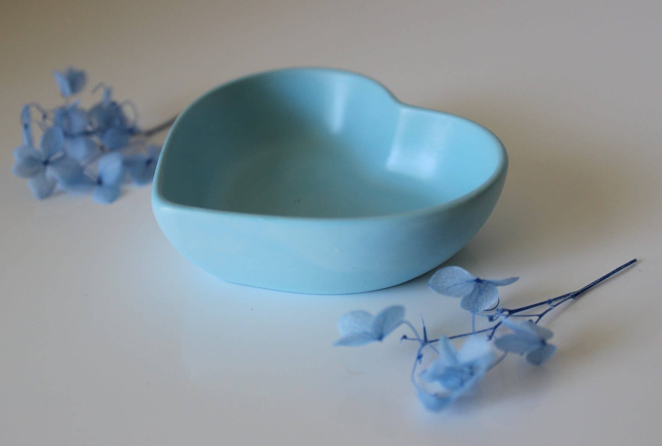 Latana Candles – wholesale Jewellery dish – Heart Shaped Tray7