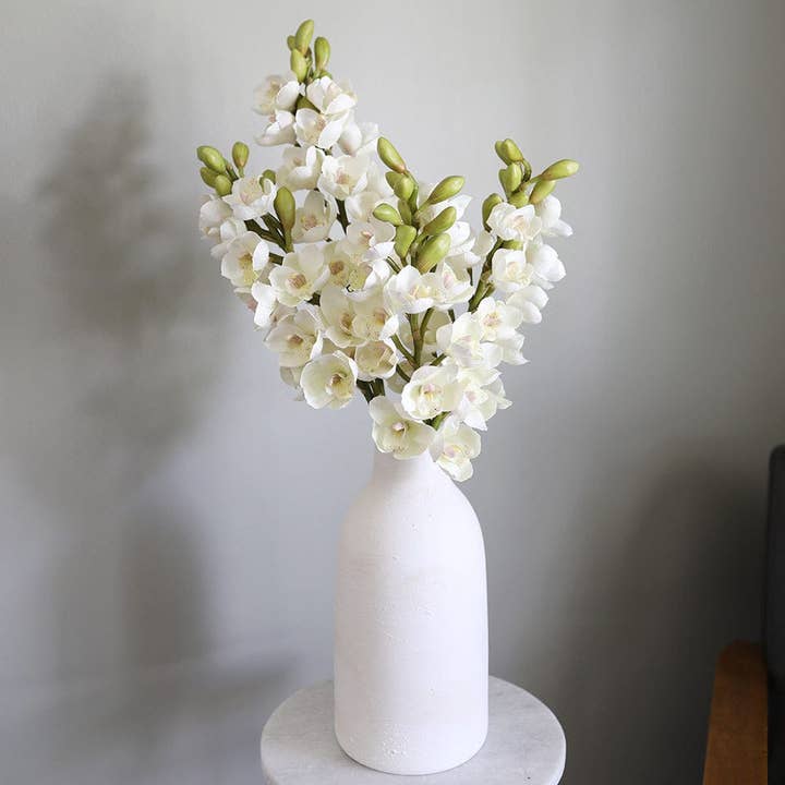 Prestige Botanicals – wholesale Artificial flowers – Cream Cymbidium Orchid 33"1